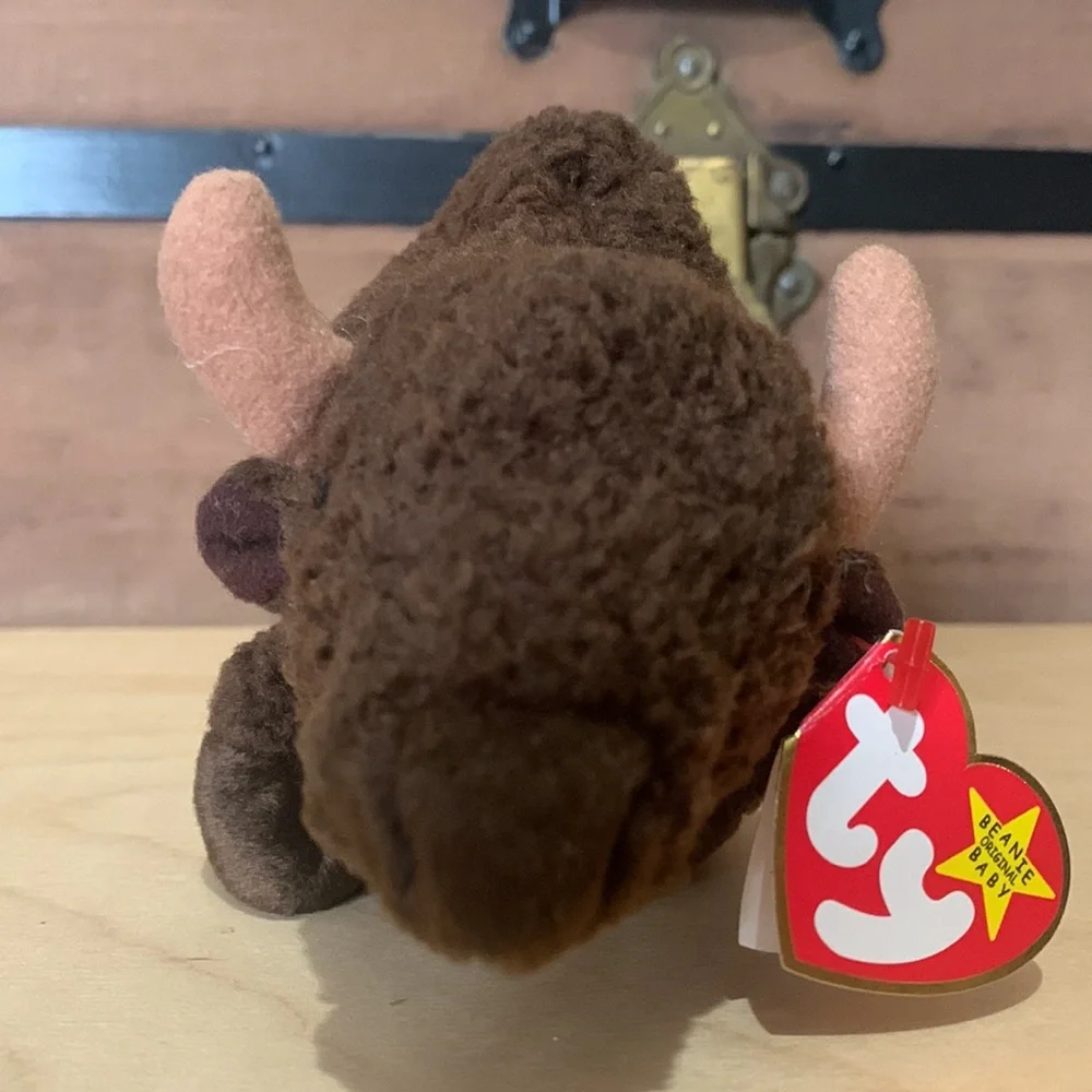 Roam.   Beanie Baby. Buffalo